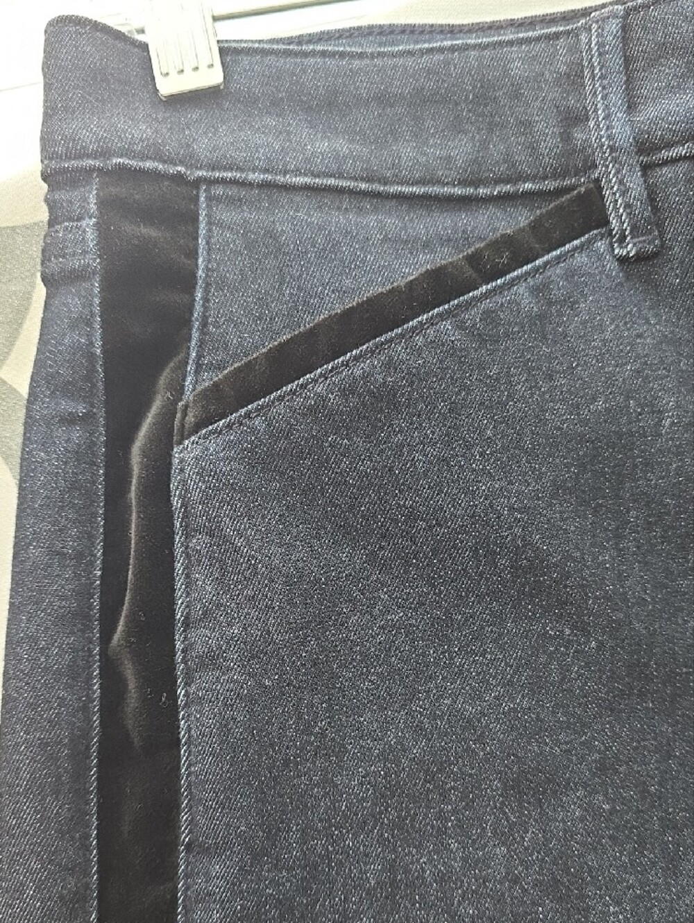 WHBM Women's Highwaist Trouser Jeans, Size 6, 32in Inseam